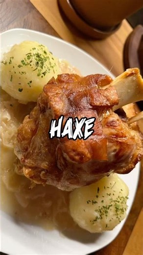Haxe Schweinshaxe oder Eisbein von der Sonnenbank #soulfood #rezeptidee #schweinehaxe