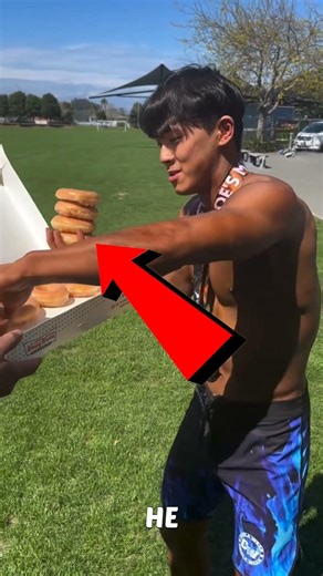One bite ! 😱 #viral #trending #comedy #competition #bodybuilding #gym #cheat #meal #donut #shorts