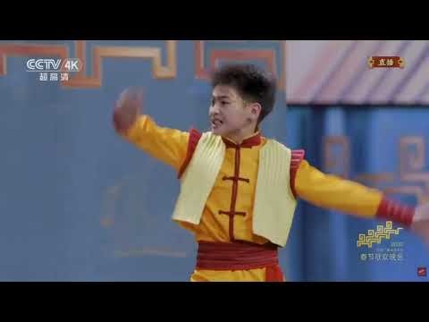 Robot umanoidi in prima serata: la Cina trasforma il Capodanno in uno show hi tech