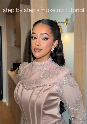 Step-by-Step British Glam Makeup Tutorial