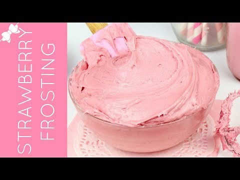 How To Make ALL-NATURAL Strawberry Buttercream Frosting // Lindsay Ann Bakes