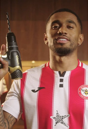 Brentford FC Home Kit: Essential Football Gear for Fans