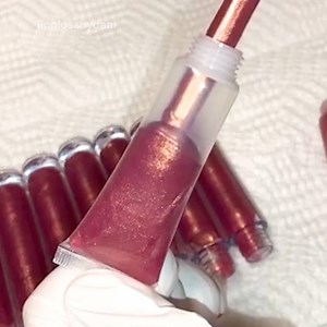 192K views · 187 reactions | This is how vegan lip gloss is made. | Insider | Facebook