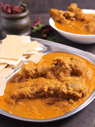 Kori Rotti Recipe | Mangalorean Spicy Chicken Curry - Cook with Kushi