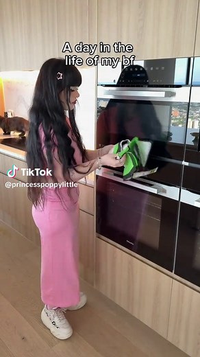 Princess Poppy (@princesspoppylittle)’s videos with original sound - Princess Poppy