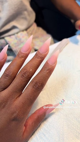 Famous Nail Art Trends for 2025
