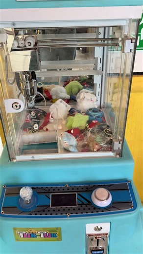 Acompáñame a hacer corte a mi máquina de garra