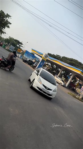 SABARI’S CARS on Instagram: "⚠️FOR SALE - HONDA JAZZ 📈 • Model: 2011 • Ownership: 2nd Owner • Fuel Type: Petrol • Transmission: Manual • Colour: White • Insurance: 07-09-2026 • FC Till: 03-03-2026 • Registration: Tirupur Price: ₹ 2,55,000/- • Finance: Available ✔️ Well-Maintained ✔️ All Papers Clear ✔️ Smooth Engine & Good Condition 📍 Location: Coimbatore Do WhatsApp or Contact: For Enquiries (Buy/Sell) ☎️: 9500539681 For Feedback ☎️: 9952739681 #sabariscars #hondajazz #preownedc