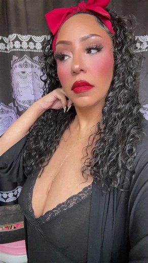 Perhaps a select few are worthy lol #gorgeous #selfcare #fyp #unapologeticallyme ❤️❤️❤️