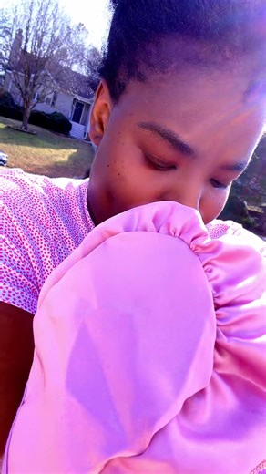 Gaelle Felix Melus (@agdalah)’s videos with son original - Nappy Boy 👦