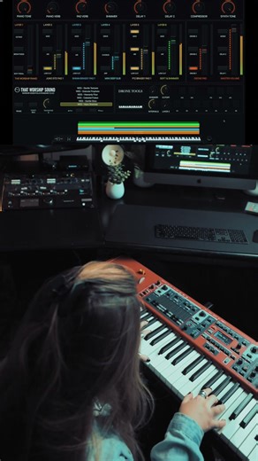 Worship and Cinematic Pads in Worship Essentials Standard