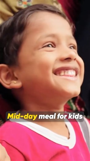 Only What’s Needed on Instagram: "Launching the world’s most unique referral program. Most referral programs are about discounts or cashbacks. I didn’t want to do that. I wanted to try something different. When you refer a friend to OWN, you choose the cause you care about, and I’ll make the donation in your name. One small action can help a friend take charge of their health and create real change at the same time. Let’s make impact together. Link in bio. #foodpharmer #onlywhatsneeded #CreateIm