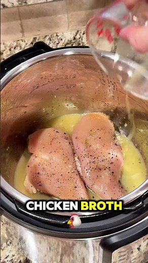 Creamy Crock Pot Chicken Alfredo Pasta #food #delicious #cooking #foodie #recipe #youtubeshorts