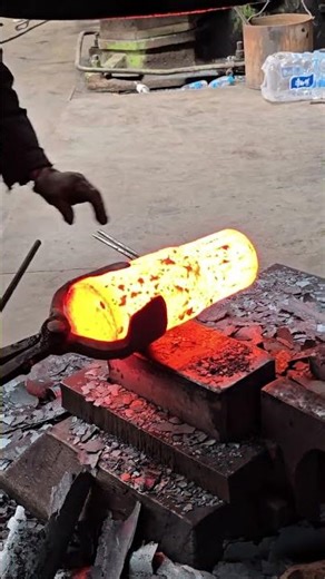 Gear shaft forging hydraulic press metal forging process