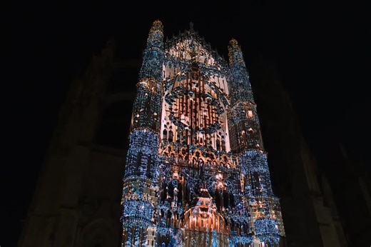 "Le clou du spectacle" : un mapping pour célébrer les 800 ans de la cathédrale de Beauvais