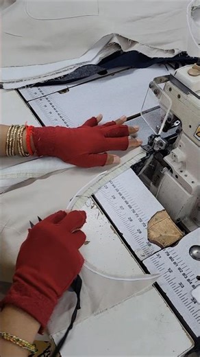 How to Cutting Fabric with Overlock Machine