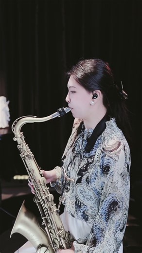 媛宝的萨克斯太好听 温柔音色配甜美气质让人停不下来 #萨克斯solo #saxophone #女生演奏 #音乐shorts #器乐表演
