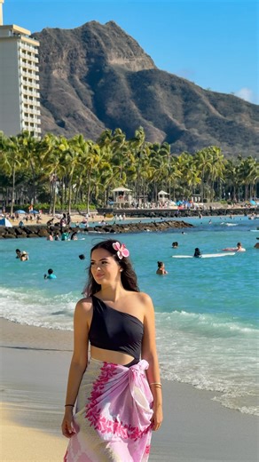 Bons plans voyage ✈️ | Camsou 🤍 on Instagram: "Je rêvais de découvrir cet archipel 🥹 Me voilà 10 jours à Oahu, l’île la plus touristique d’Hawaï et j’ai plein de choses à vous montrer 🏝️ 📍 Oahu, Hawaï Trop hâte de vous partager tout ça 🫶🏼"