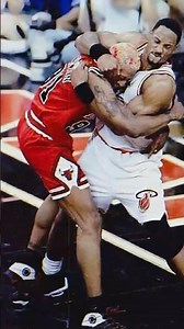 30 Years Later… Rodman & Alonzo Mourning Finally Make Peace 🤝