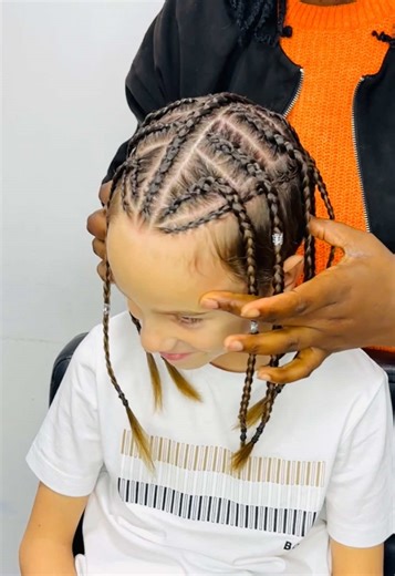 Pe păr Natural. Fără Extensii #parnatural #coditeafro #parlung #impletituri #looknou