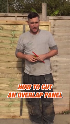 Cut an overlap panel | Cutting a fence panel down to size