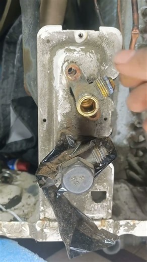 how to fix ac outdoor discharge valve fix learn in a minute #airconditioner