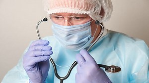 Summary of 'Techniques for Comfortably Using Masks' practiced by professionals