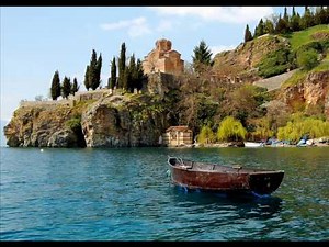 Macedonian Folk Music - Makedonsko Devojce