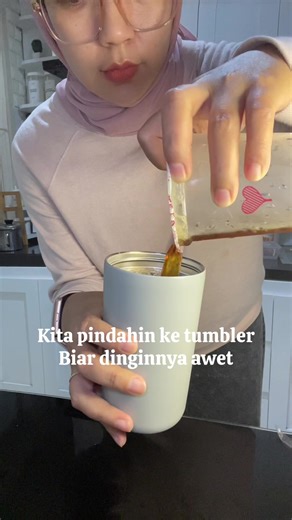 Diet Sehat dengan Americano dan Tumbler