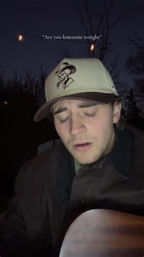 Elvis Presley Cover: Are You Lonesome Tonight?