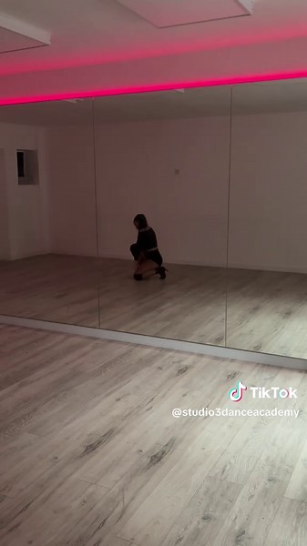 Did someone say heels class? #fyp #dancerlife #dancing