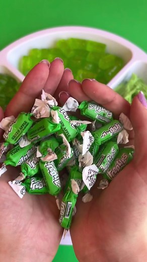 St. Patrick’s Day Candy Platter ASMR