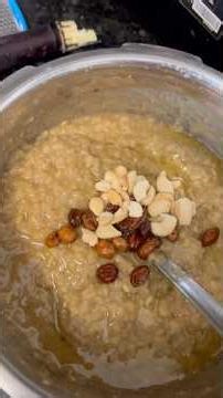 Sarkarrai Pongal Recipe | Sweet Pongal | சர்க்கரை பொங்கல் செய்வது எப்படி