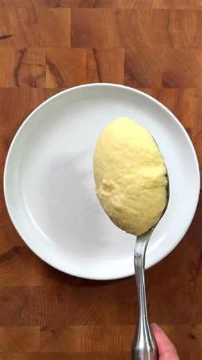 BRAISED BEEF MASH Ingredients: Braised Beef Cheek (4 portions) 1 kg Beef cheek 250 ml Red wine (full-bodied) 200 ml Beef stock 1.5 Carrots 1.5 Celery sticks 1 Onion 4 Garlic cloves 1 Bouquet garni Salt pepper to taste - Start by colouring the beef cheeks, followed by the veg. - Slowly add the red wine to make a sauce, add some beef stock, check seasoning and add back all your coloured meat veg. - Cook at 140C for approx. 2/3 hours or until the beef cheeks are very tender. Pomme purée (4 portions