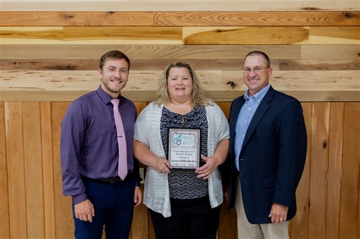 Greenwood agriculture teacher reaps national award