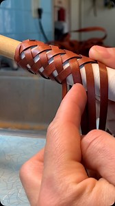 20K views · 1.7K reactions | Working on a multiple string button. Don’t forget that my online braiding courses open April 1st! #leatherwork #leatherworker #leathercraft #leathercrafting #leatherbraiding | Scott Gore Rawhide | Facebook