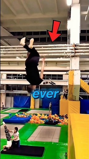 How To Do Cool Flips On The Trampoline!😁 #yt #shorts