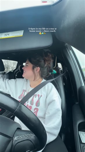 only 3 weeks out from cheer comp so it’s crunch time! 🤪 #cheercoach #momof3 #stayathomemom #ditl #afterschoolroutine mom evening routine after school chaos cheer practice day dinner prep with kids mom of 3 vlog