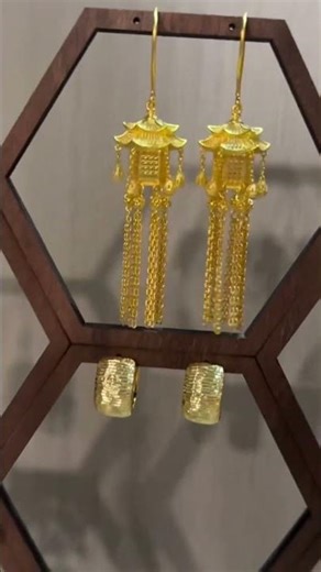 Golden Earrings – Timeless Beauty and Luxury Shine ✨