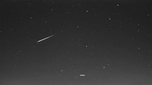 Timelapse of Perseid meteor shower
