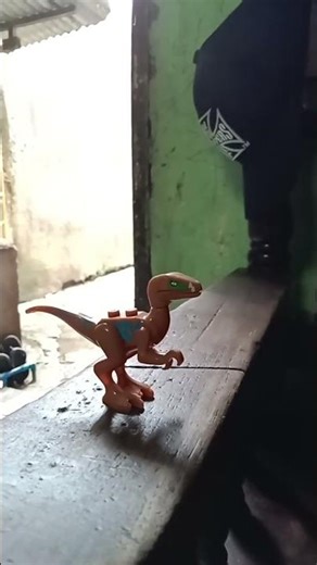 the real sound of velociraptor