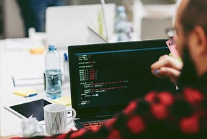 IBM simplifica la nube para los desarrolladores con Cloud Code Engine - Alta Densidad