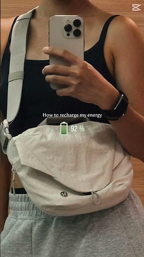 #Lululemon Curved Crossbody Bag 3L / White Opal #lululemonbags #crossbodybag #travel #bagcollection