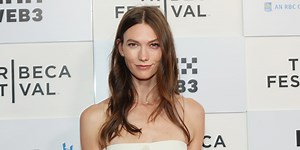 Karlie Kloss' Pancake Recipe Only Has Four Ingredients—And Is Super Delicious