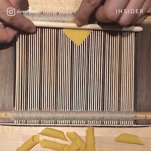 137K views · 651 reactions | El chef Evan Funke es realmente un experto de la pasta fatta a mano (hecha a mano) sin utilizar ninguna máquina, para el restaurante "Felix" ubicado en Venice, California, USA. Informes e inscripciones: Cocina+Arte Universidad 01800.999.CHEF www.cocinarte.edu.mx admisiones@cocinarte.edu.mx Por INSIDER food | CocinArte Universidad | Facebook