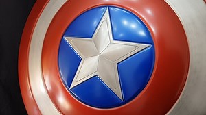 173K views · 2.2K reactions | Negozio On-line di collezionismo, Action figures, Statue, Gadget e Repliche in scala 1:1, tratte dalle migliori Serie Tv e Film. www.labottegadelnerd.com | La Bottega del Nerd | Facebook