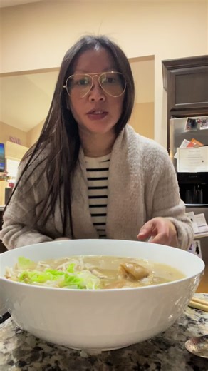 First time making Khao piek thin moo (pork feet)#eating#laofood#cambodian#laos#foodie