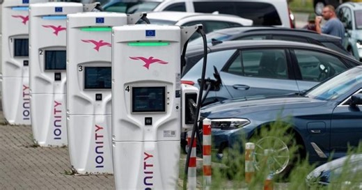 Concerns about electric vehicle costs, charge capabilities still heavy for consumers