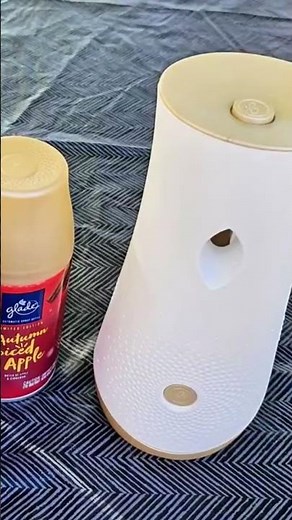 How the Glade Automatic Spray Actually Works! 🌸 #GladeSpray #home #freshhome #homeessentials