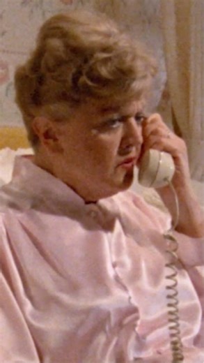 Pluto TV on Instagram: "She wrote it. She solved it. She served looks doing it. 💅 Stream the 24/7 Murder, She Wrote channel, free on Pluto TV!"